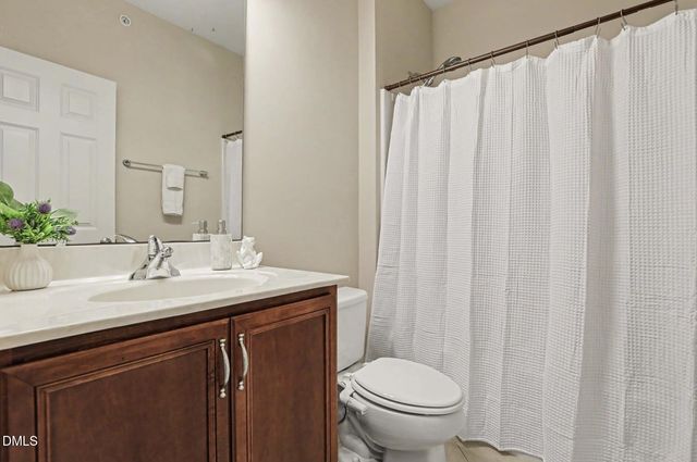 10510 Sablewood Drive 109, Raleigh, NC 27617
