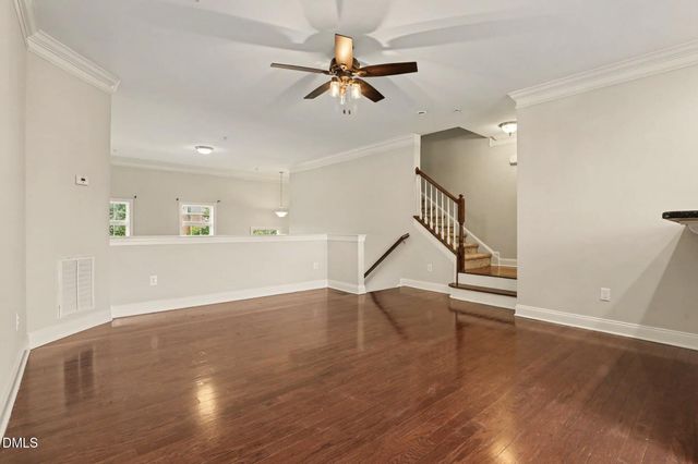 10510 Sablewood Drive 109, Raleigh, NC 27617