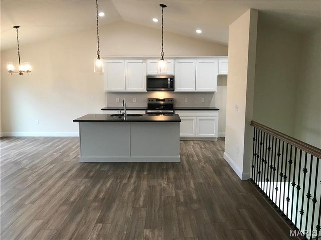 1653 Flagstaff Drive, Festus, MO 63028