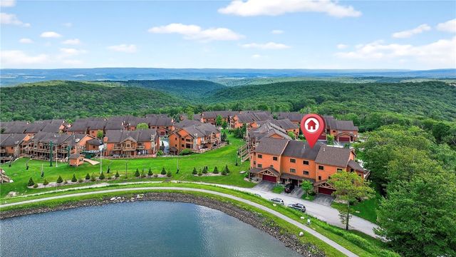 116 Lakeside Trail, Seven Springs Resort, PA 15622