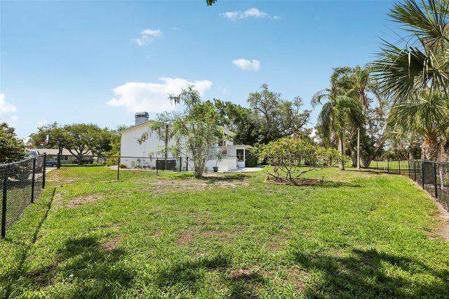 6827 TEQUESTA DRIVE, Seminole, FL 33777