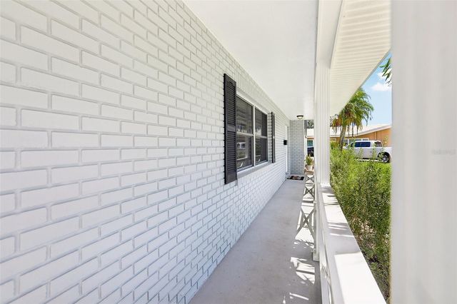 6827 TEQUESTA DRIVE, Seminole, FL 33777