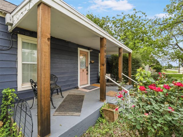 2007 S Church ST, Georgetown, TX 78626