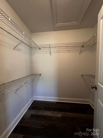 618 Brook Knoll Circle, Weaverville, NC 28787