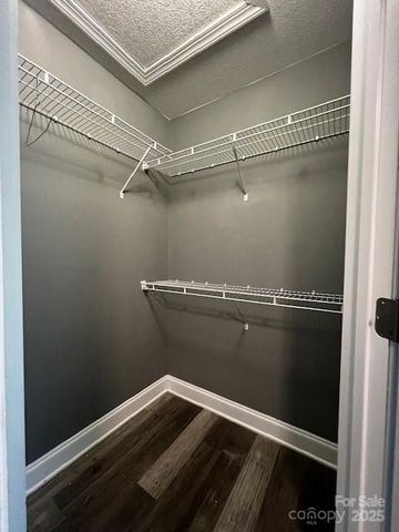 618 Brook Knoll Circle, Weaverville, NC 28787