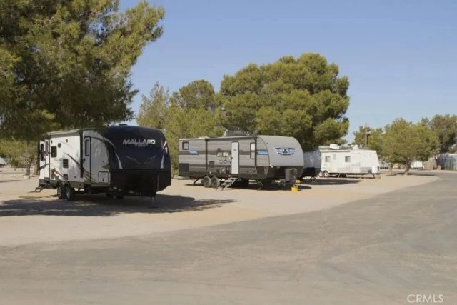 27160 Vista 38, Helendale, CA 92342