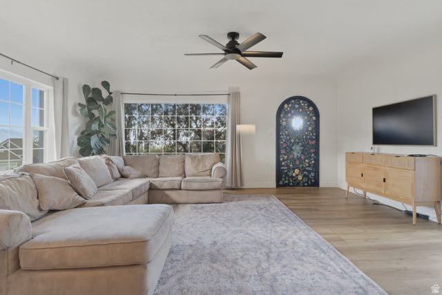 1270 N 580 E, Pleasant Grove, UT 84062