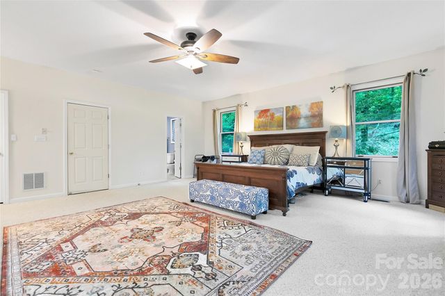 154 Chestnut Lane, Cedar Mountain, NC 28718