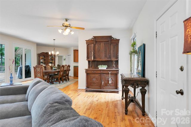 154 Chestnut Lane, Cedar Mountain, NC 28718