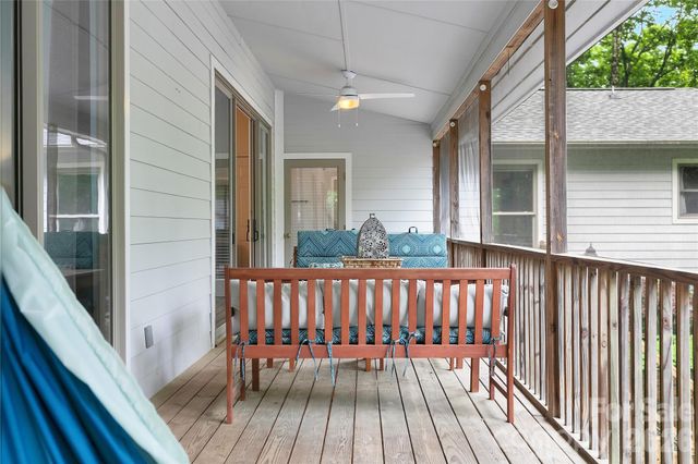 154 Chestnut Lane, Cedar Mountain, NC 28718