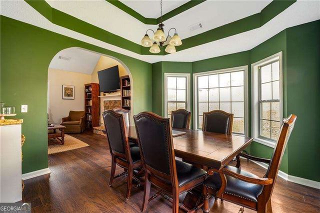 1028 Whispering Woods Drive, Canton, GA 30114