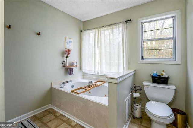 1028 Whispering Woods Drive, Canton, GA 30114