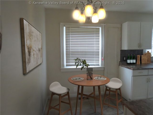 2649 Evergreen Drive, Charleston, WV 25302