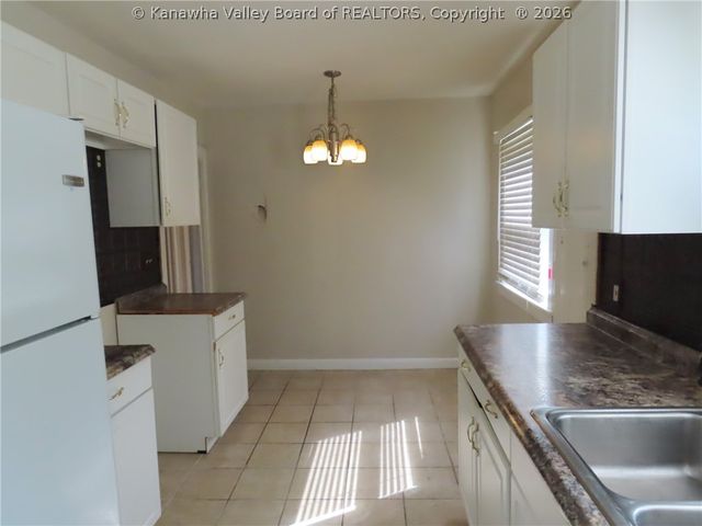 2649 Evergreen Drive, Charleston, WV 25302