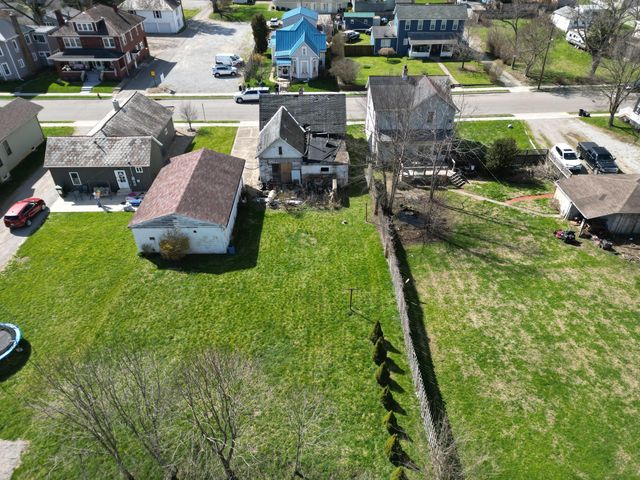 448 N Walnut Street, Logan, OH 43138