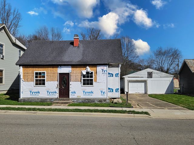 448 N Walnut Street, Logan, OH 43138