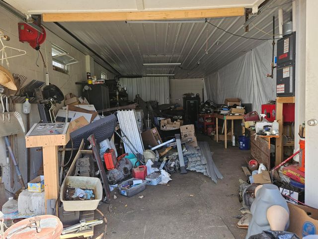 448 N Walnut Street, Logan, OH 43138