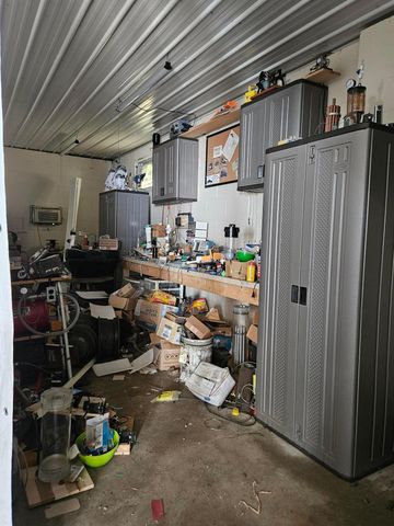 448 N Walnut Street, Logan, OH 43138