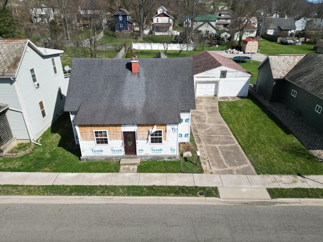 448 N Walnut Street, Logan, OH 43138