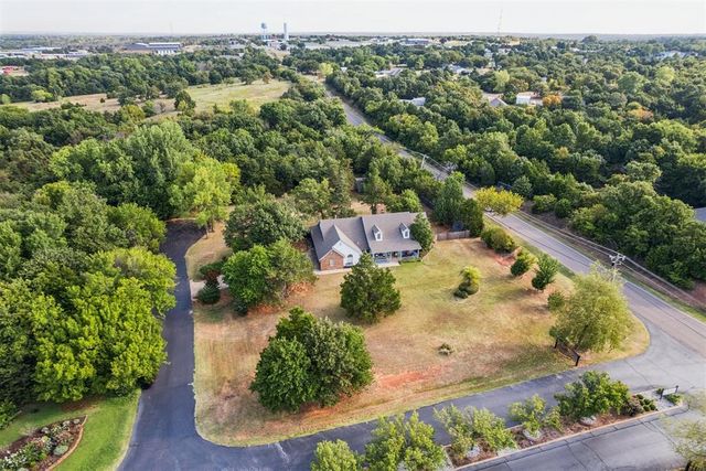 4275 Cedar Creek Drive, Edmond, OK 73034
