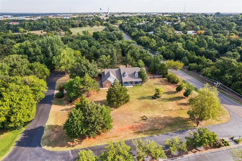 4275 Cedar Creek Drive, Edmond, OK 73034