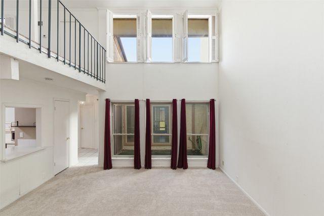 9818 Bent Branch Lane, Dallas, TX 75243