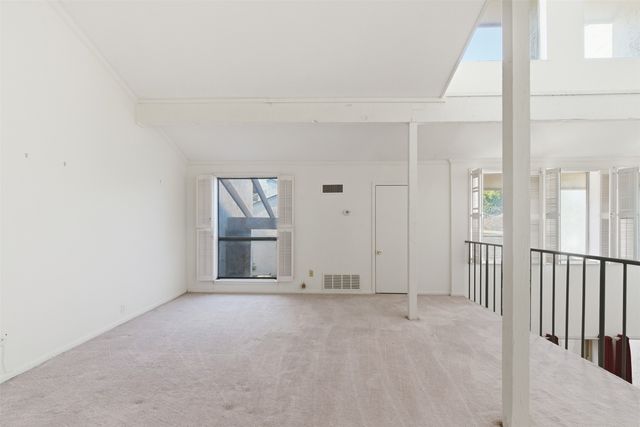 9818 Bent Branch Lane, Dallas, TX 75243