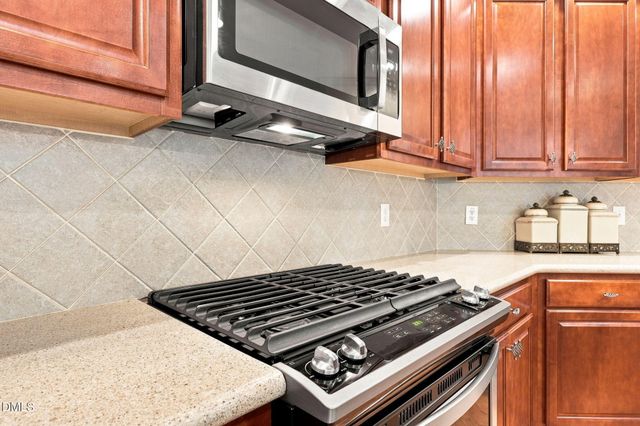 114 Castle Garden Street, Cary, NC 27513