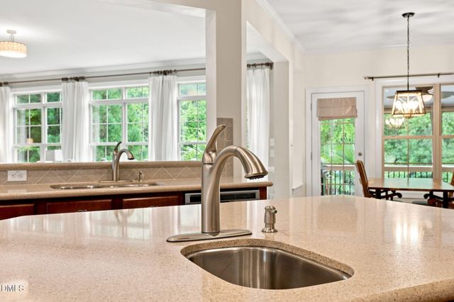 114 Castle Garden Street, Cary, NC 27513