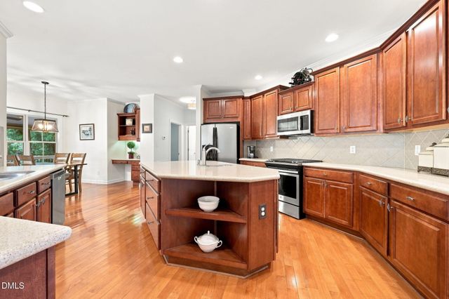 114 Castle Garden Street, Cary, NC 27513