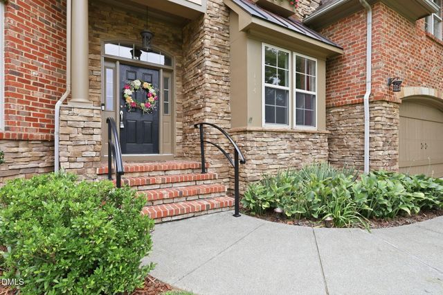 114 Castle Garden Street, Cary, NC 27513