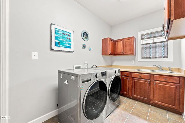 114 Castle Garden Street, Cary, NC 27513