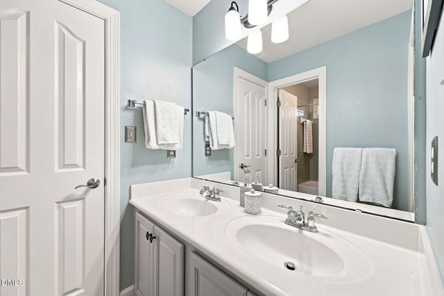 114 Castle Garden Street, Cary, NC 27513
