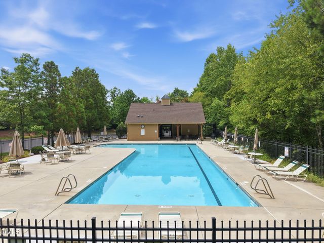 114 Castle Garden Street, Cary, NC 27513