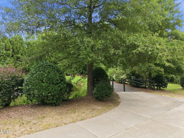 114 Castle Garden Street, Cary, NC 27513