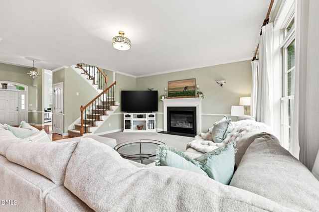 114 Castle Garden Street, Cary, NC 27513