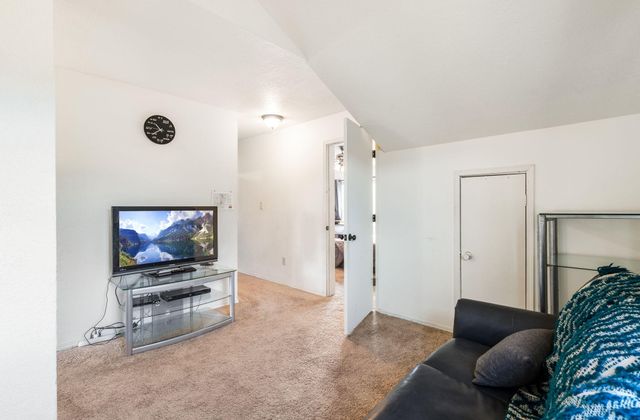 41 Calle Del Media, Tijeras, NM 87059