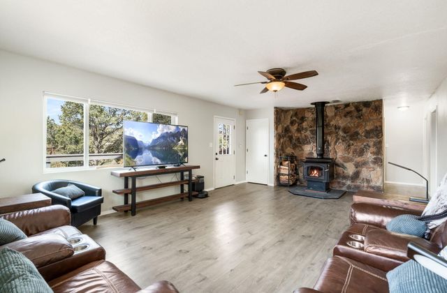 41 Calle Del Media, Tijeras, NM 87059