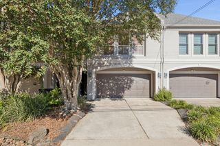 4916 Travis Street, Houston, TX 77002