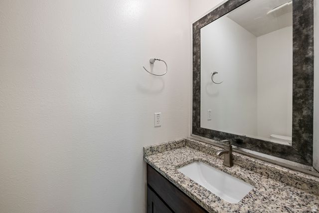 2215 W BONNIEBROOK, Taylorsville, UT 84129