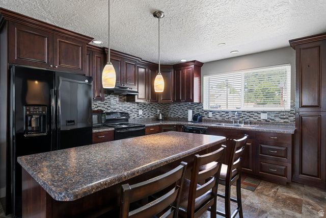 2215 W BONNIEBROOK, Taylorsville, UT 84129