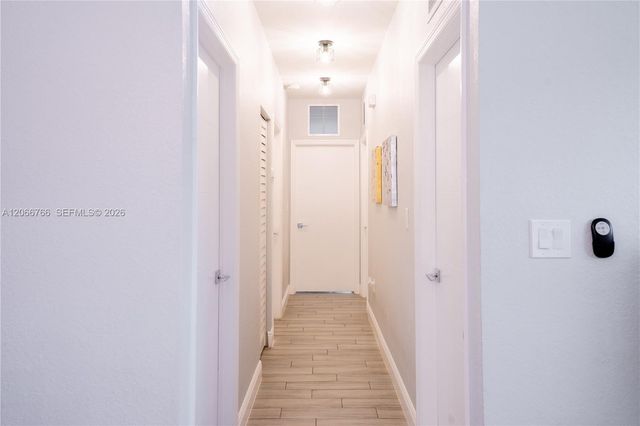 837 NW 14th Way, Fort Lauderdale, FL 33311