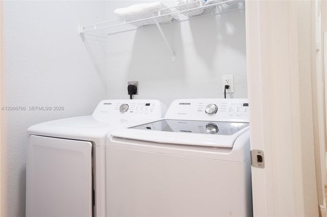 837 NW 14th Way, Fort Lauderdale, FL 33311
