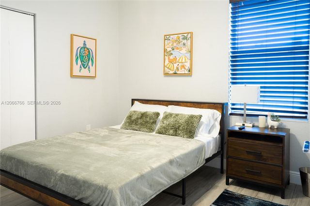 837 NW 14th Way, Fort Lauderdale, FL 33311