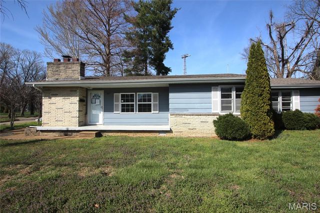 527 Virginia Avenue, Farmington, MO 63640