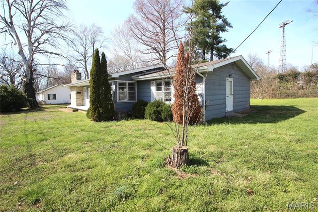 527 Virginia Avenue, Farmington, MO 63640