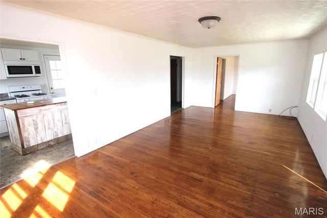 527 Virginia Avenue, Farmington, MO 63640