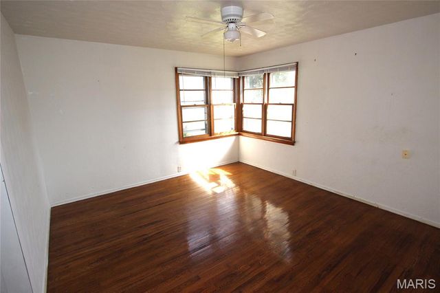 527 Virginia Avenue, Farmington, MO 63640