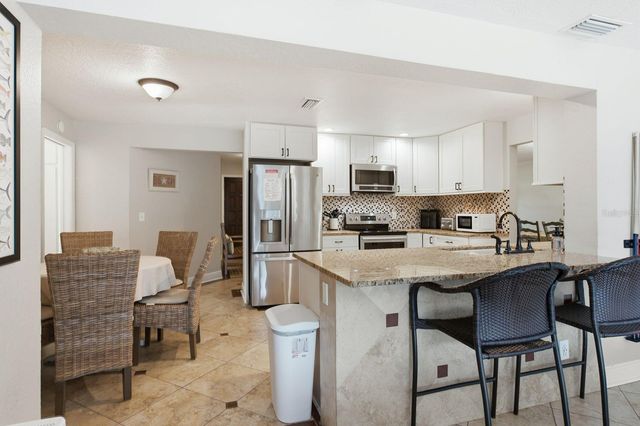 9165 136TH STREET, Seminole, FL 33776