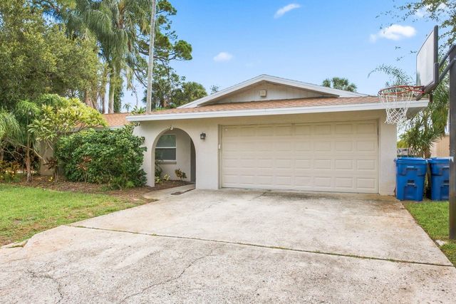 9165 136TH STREET, Seminole, FL 33776